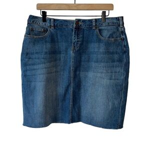 Sundance Denim Mini Skirt Raw Hem Distressing Pockets size 16